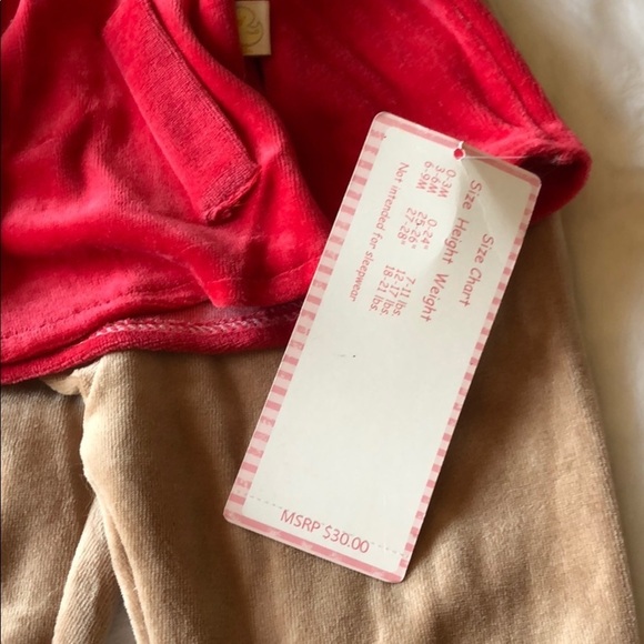 Baby girl two piece outfit hooded shirt size 6-9 months red and beige - Picture 9 of 9